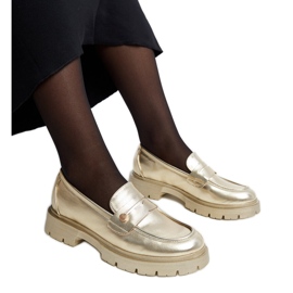 Mocassins de couro ecológico dourado Mladenka