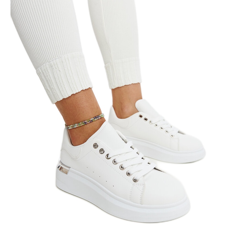 Calçado desportivo branco Meriana