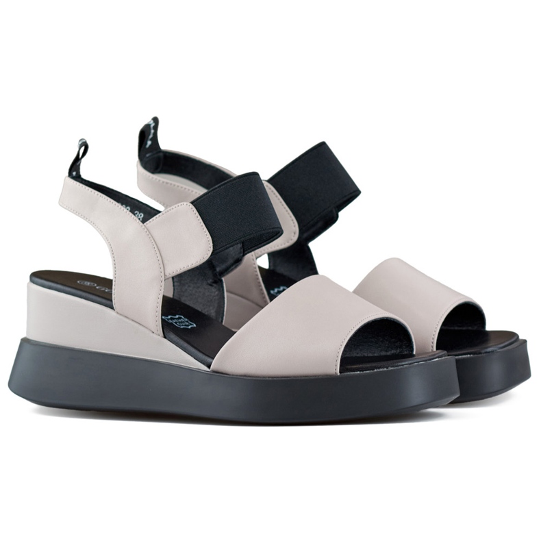 Sandálias femininas de couro com cunha e elástico bege Sandálias femininas de couro com cunha e elástico bege