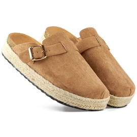 Alpercatas forradas de mulher com fivela, castanho claro