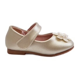 Sapatilhas infantis com fecho de velcro e decoração em serinda dourada dourado
