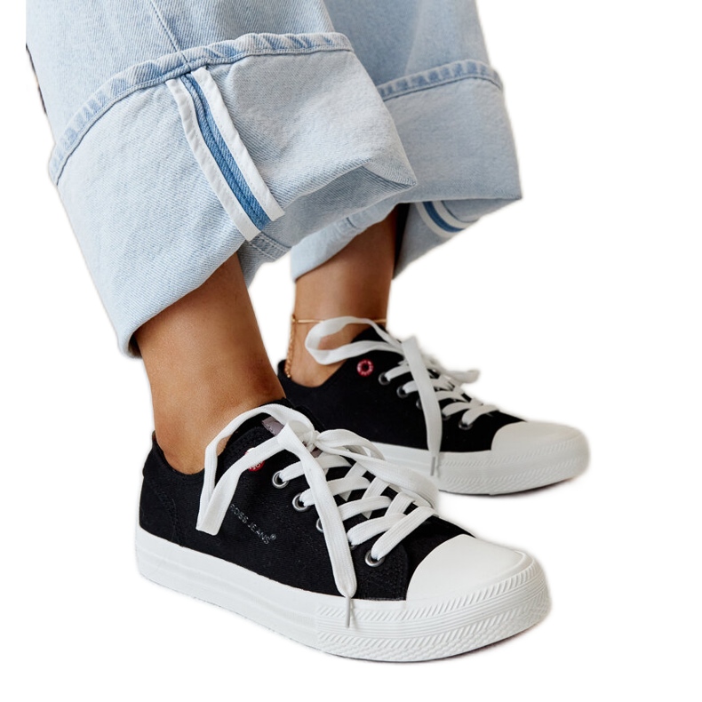 Tênis feminino Cross Jeans em tecido preto