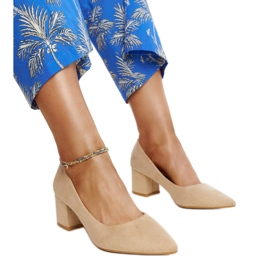 Sapatos bege de salto alto com aplicação de couro Paris