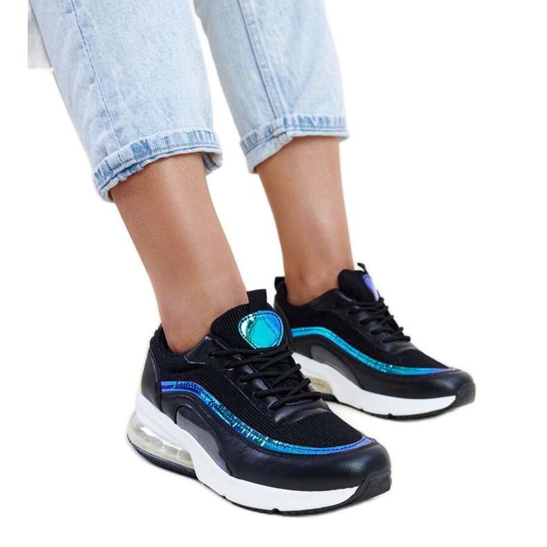 Tênis preto com holograma Jelek