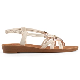 Sandálias femininas bege com decoração dourada