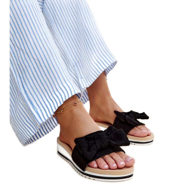 Mulas pretas de cunha baixa de Mikhaila preto