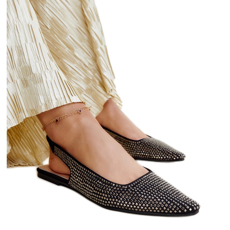 Sandália preta brilhante de salto aberto Nadiana. preto