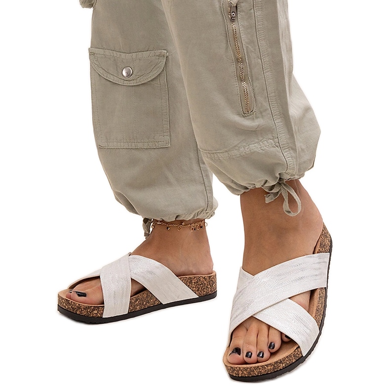 Chinelos com sola de cortiça Ribera brilhante branco Chinelos com sola de cortiça Ribera brilhante branco