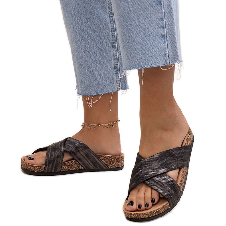 Chinelos com sola de cortiça Ribera brilhante preto