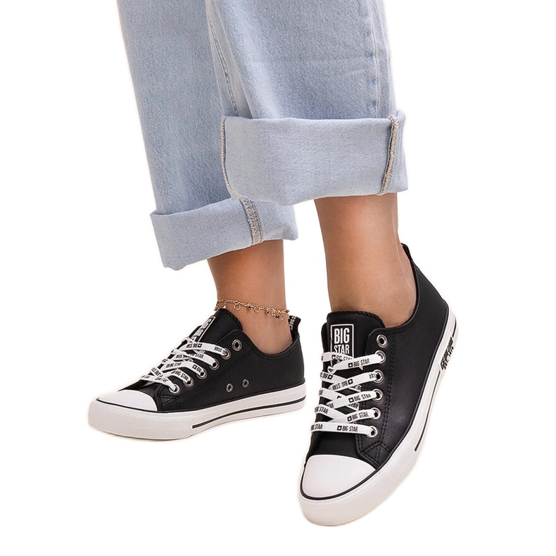 Tênis preto de couro ecológico Big Star KK274096