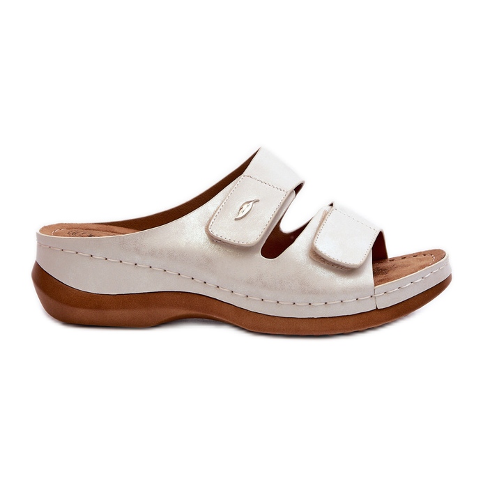 Chinelos femininos leves em couro ecológico prateado Frellia prata