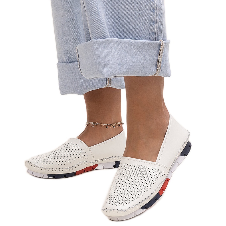 Evento Sapatos brancos de couro perfurado por Wendel