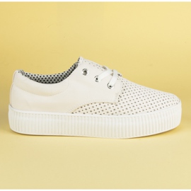 Kylie Tênis a céu aberto na plataforma branco