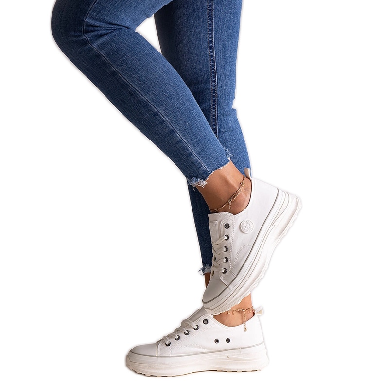 Tênis branco enorme Big Star NN274126