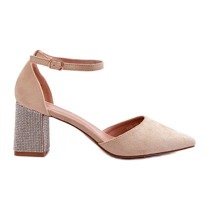 Sapatos bege em camurça ecológica com salto decorado Sapatos bege em camurça ecológica com salto decorado