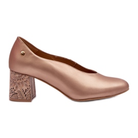 Sapatos elegantes de couro com salto alto Maciejka 06422-25 dourado