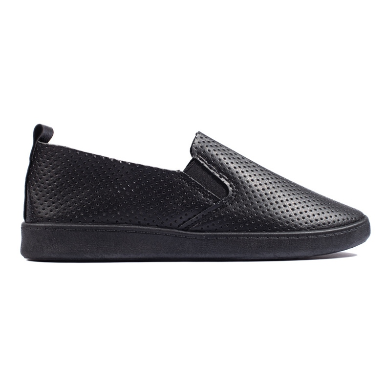 Slip-on feminino aberto, leve e preto