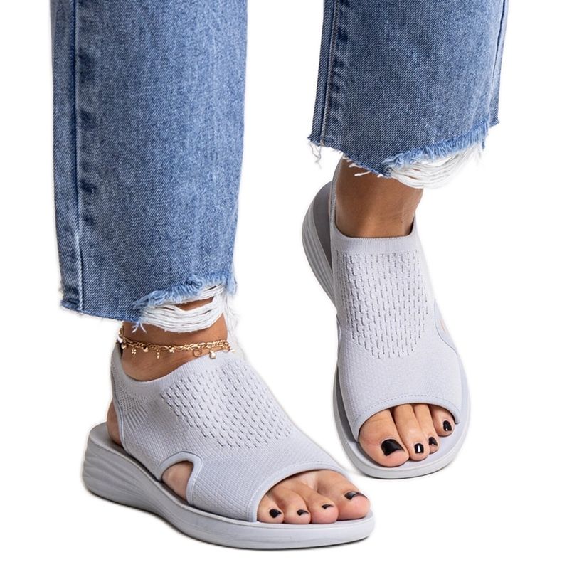 Sandálias plataforma cinza da Rawia