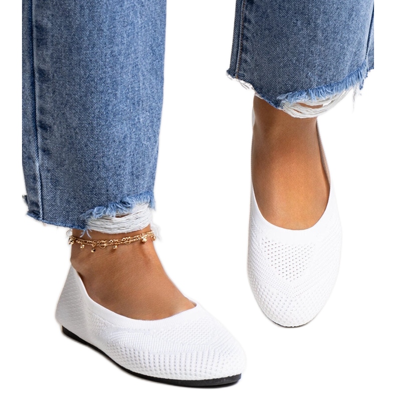 Sapatilhas de tecido branco da Yafia