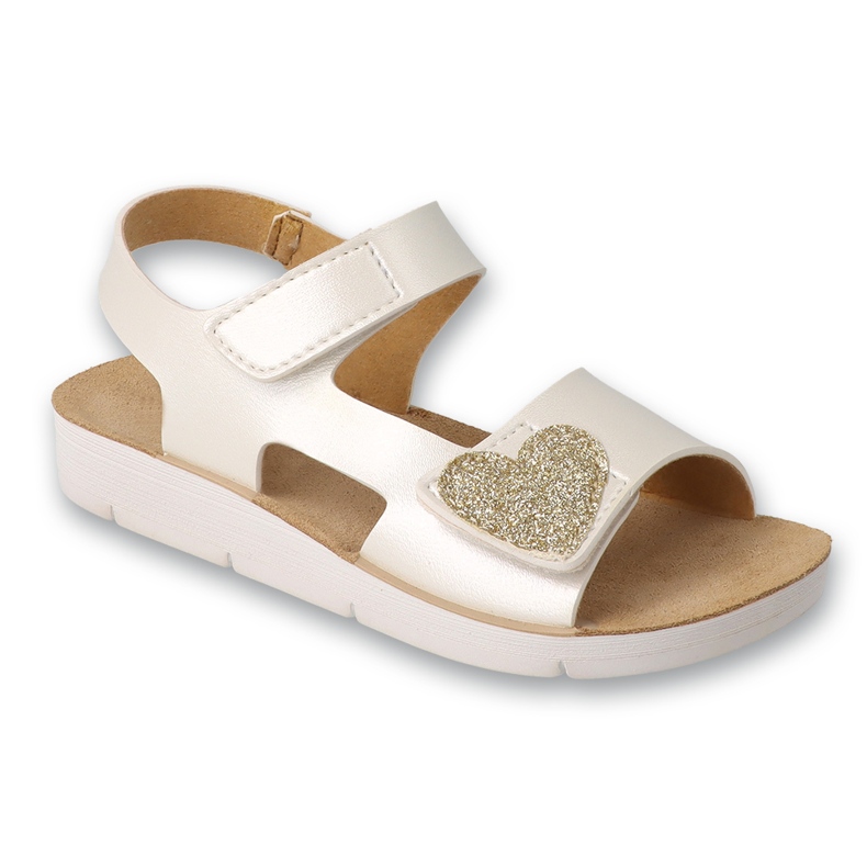 Garotas de Sandals Befado 068Y007 Branco com um coração brilhante