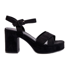 Sandálias Femininas Confeccionadas em Camurça Ecológica com Salto Alto e Plataforma, Preta Sakane preto