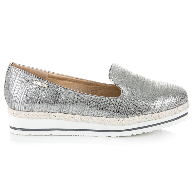 Vices Lordsy na plataforma cinza