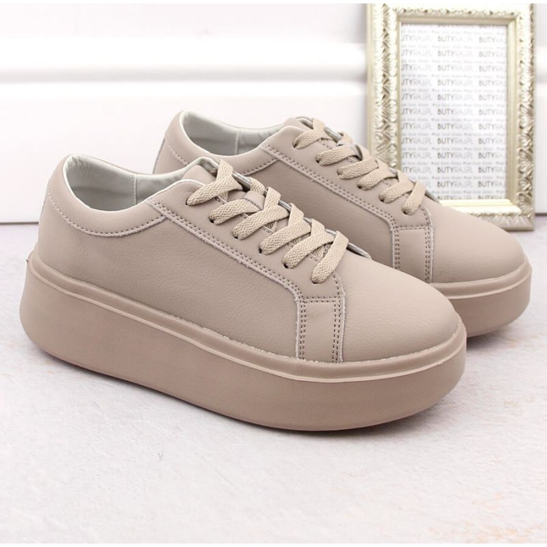 Calçados esportivos Sergio Leone na plataforma SP024 SK450A