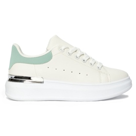 Tênis feminino branco com elemento verde