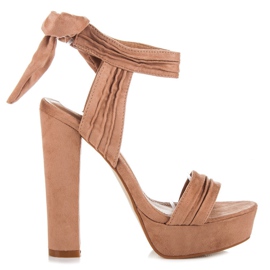 Comer Sandálias na plataforma com amarração marrom