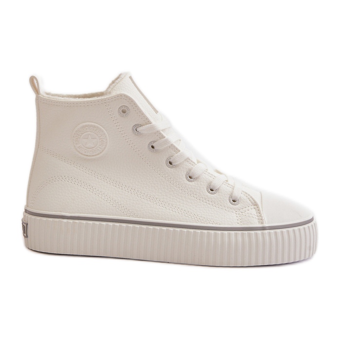 Tênis feminino de couro ecológico isolado Big Star OO274788 branco