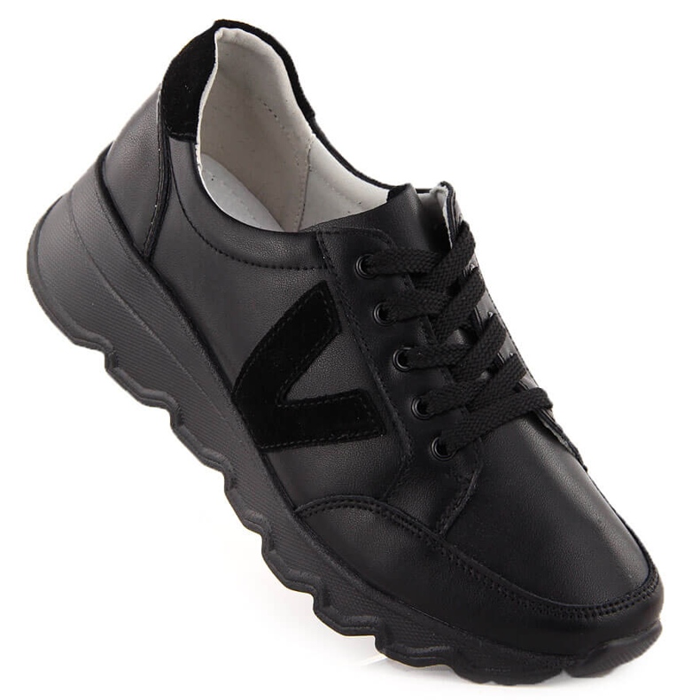 Tênis feminino de couro preto com cunha Vinceza 7918