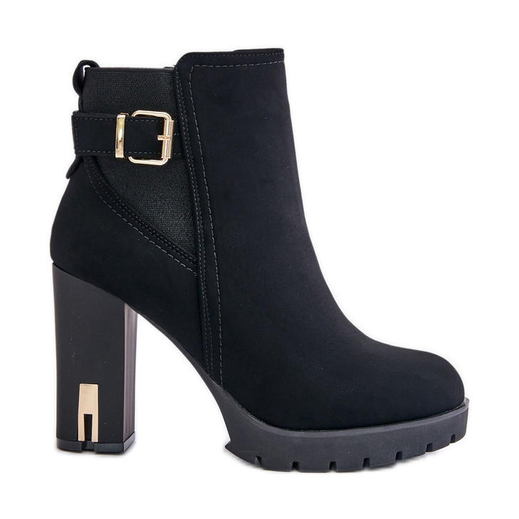 Botas femininas com fivela dourada e salto alto, Erilanes pretas isoladas preto