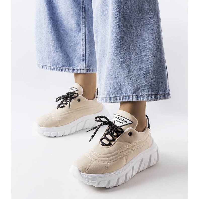 Botins femininos de couro bege na plataforma, botas com isolamento de couro natural