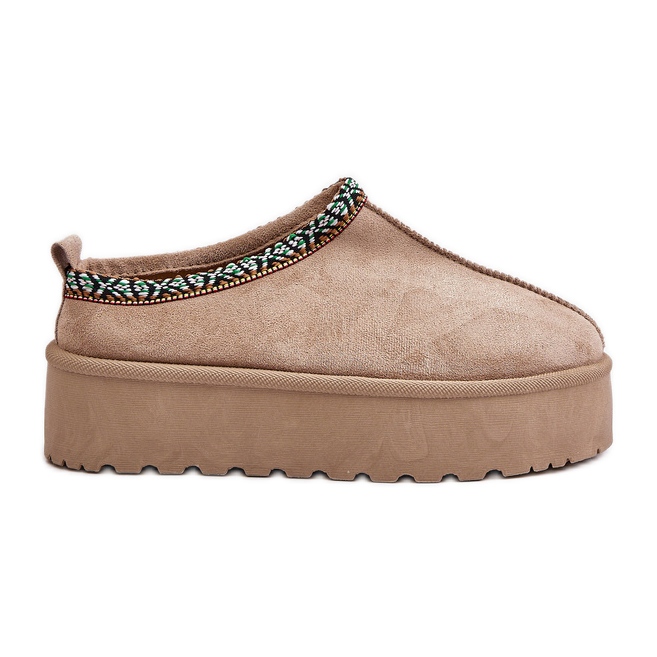 Chinelos femininos plataforma com bordado, bege Neroma Chinelos femininos plataforma com bordado, bege Neroma