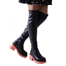 Botas pretas com isolamento e bloco Meragomi enorme preto