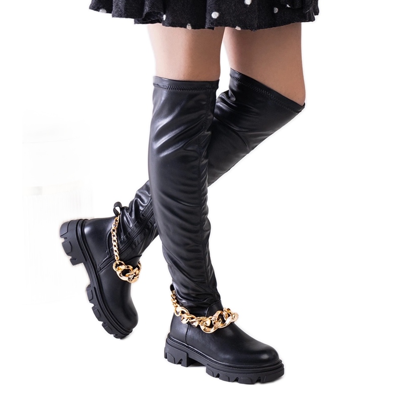 Botas rasteiras pretas com corrente da Aruen preto