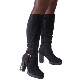 Botas pretas de salto alto com isolamento da Alra preto