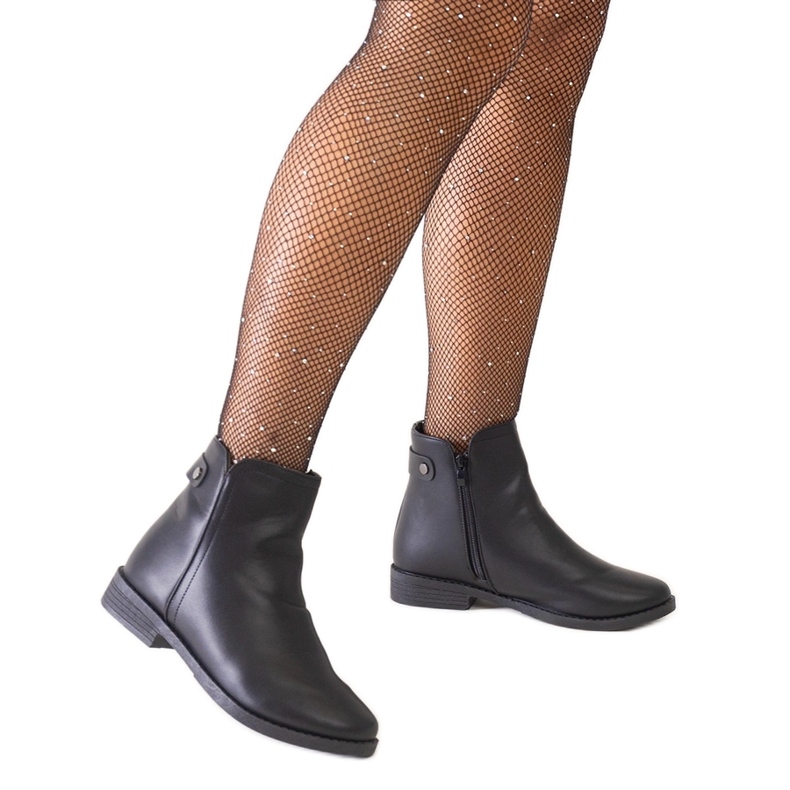 Botins clássicos pretos em couro ecológico Pereia