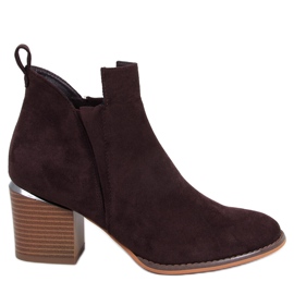 Botas de salto alto de camurça Hallie Brown marrom