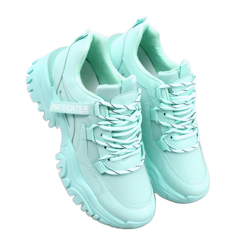 Tênis de cunha verde