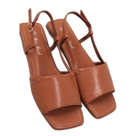 Sandálias femininas camelo marrom