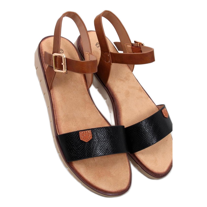 Sandálias de mulheres negras preto