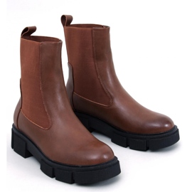 Botas Chelsea Sneed Camel Feminina - Inello castanho