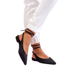 Sapatilhas femininas com salto aberto Preto