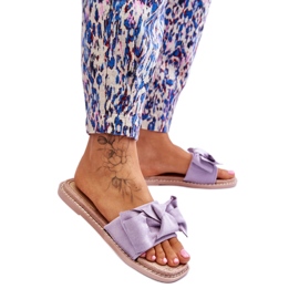 Chinelos de camurça com laço violeta tolet