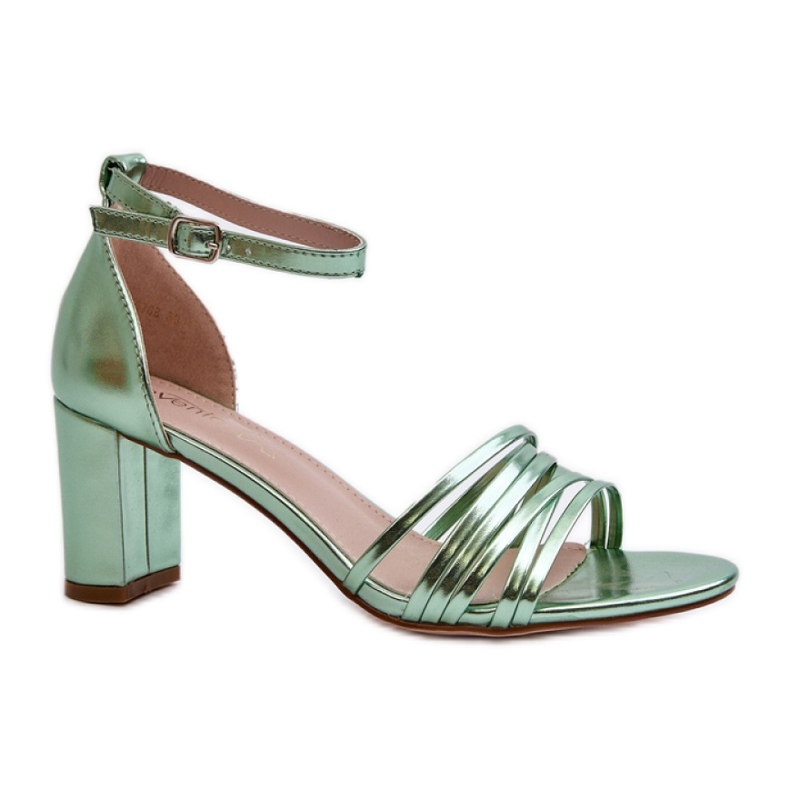 Sandália de salto alto com tiras verdes Sandália de salto alto com tiras verdes