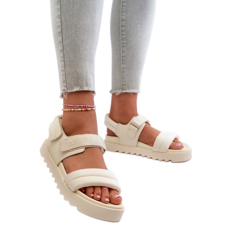 Step in style Sandálias Modelo Big Star NN274751 Bege - Entre com estilo
