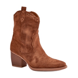 Step in style Botas Modelo Narinae CHC359 Camel - Entre com estilo marrom