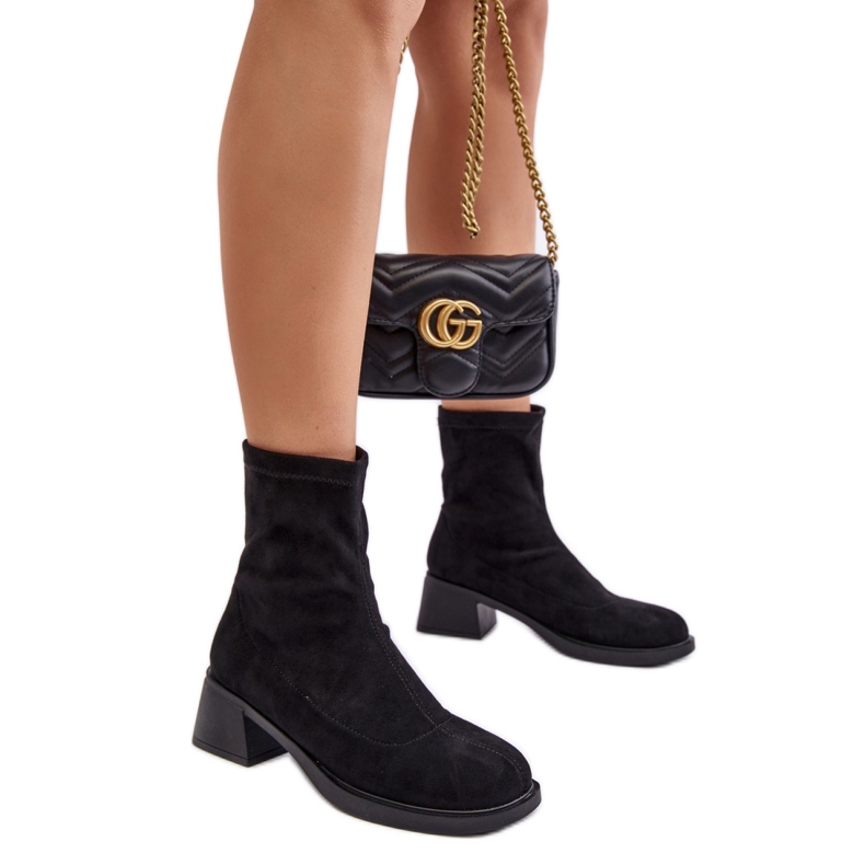 Step in style Botas Modelo Aphroteia 23BT35-6449 Camurça Preta - Entre com estilo preto Step in style Botas Modelo Aphroteia 23BT35-6449 Camurça Preta - Entre com estilo preto