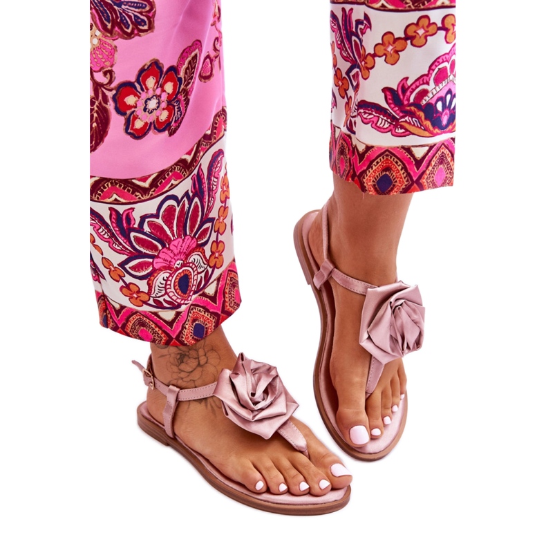 Step in style Sandálias flip-flop Modelo Carisma QQ-137 Nude - Entre com estilo rosa